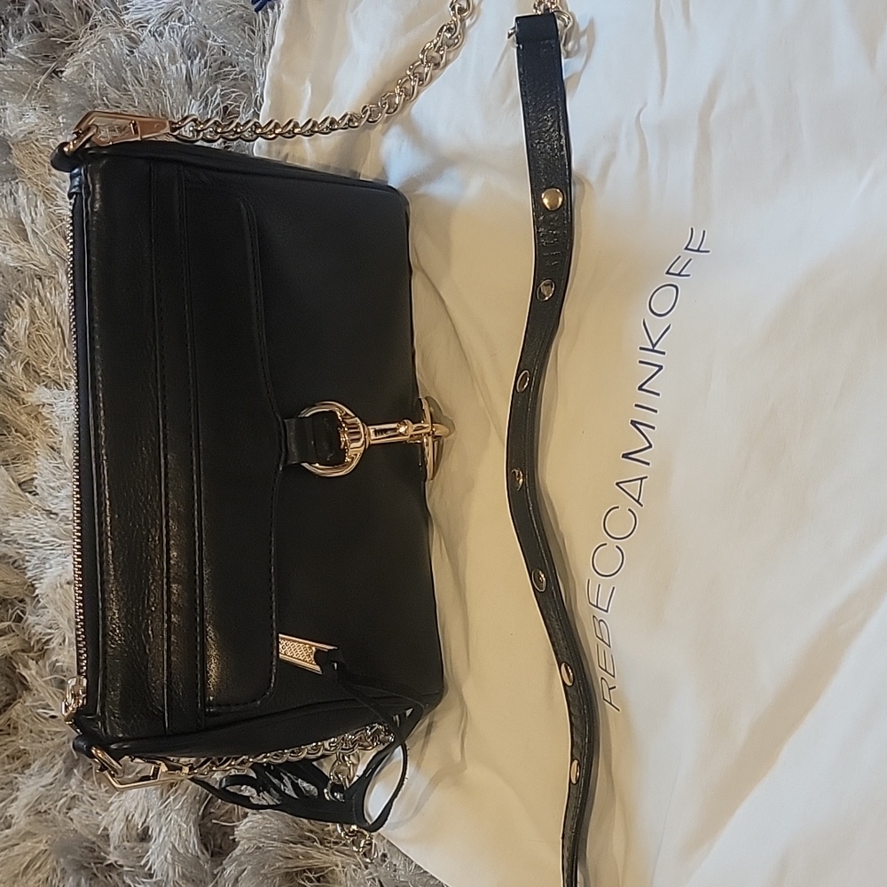 Rebecca Minkoff crossbody small black leather bag good as new